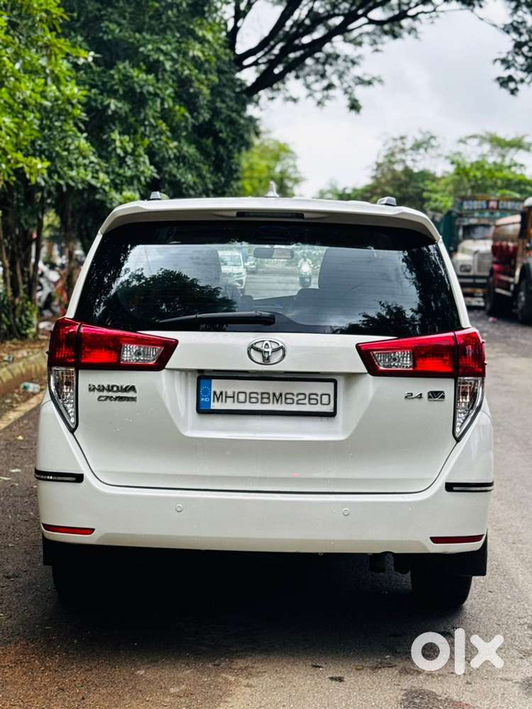 Toyota Innova Crysta 2017 With Servic Record Just Take N Drive