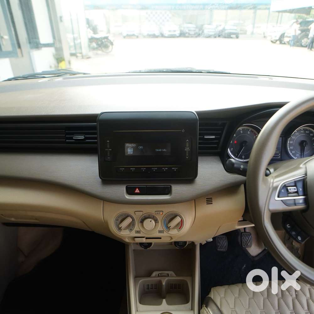 Maruti Suzuki Ertiga 2022-2023 Vxi Cng, 2022, Petrol