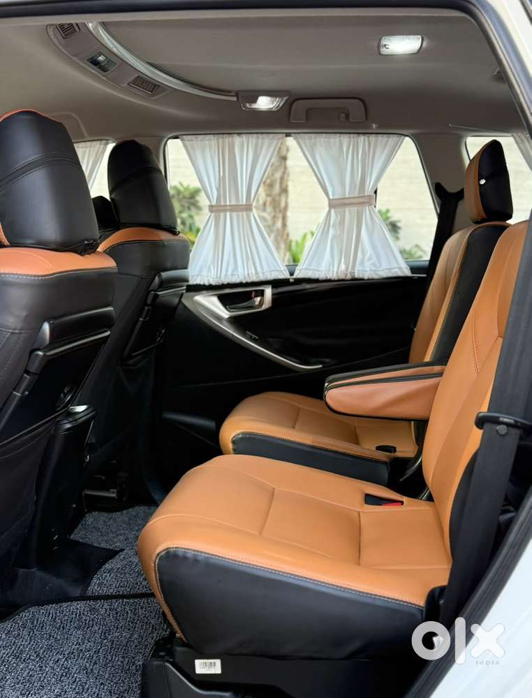Toyota Innova Crysta 2.4 V, 2023, Diesel