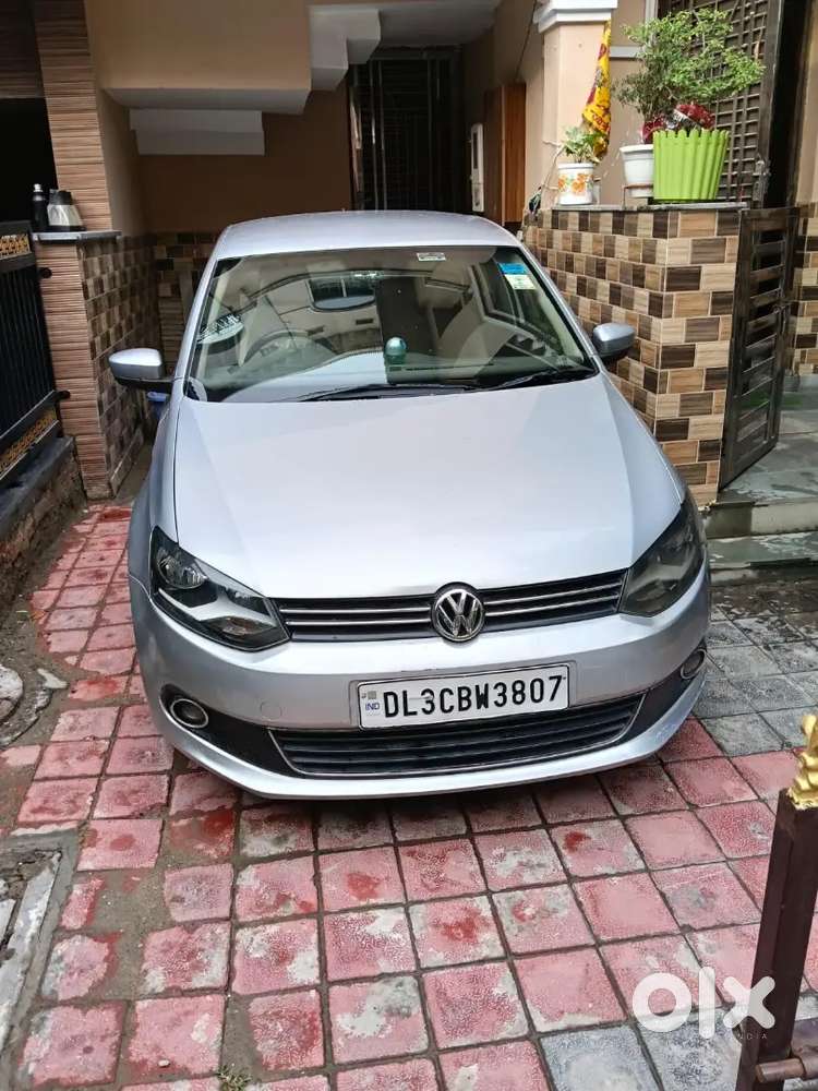 Volkswagen Vento Highline 2015