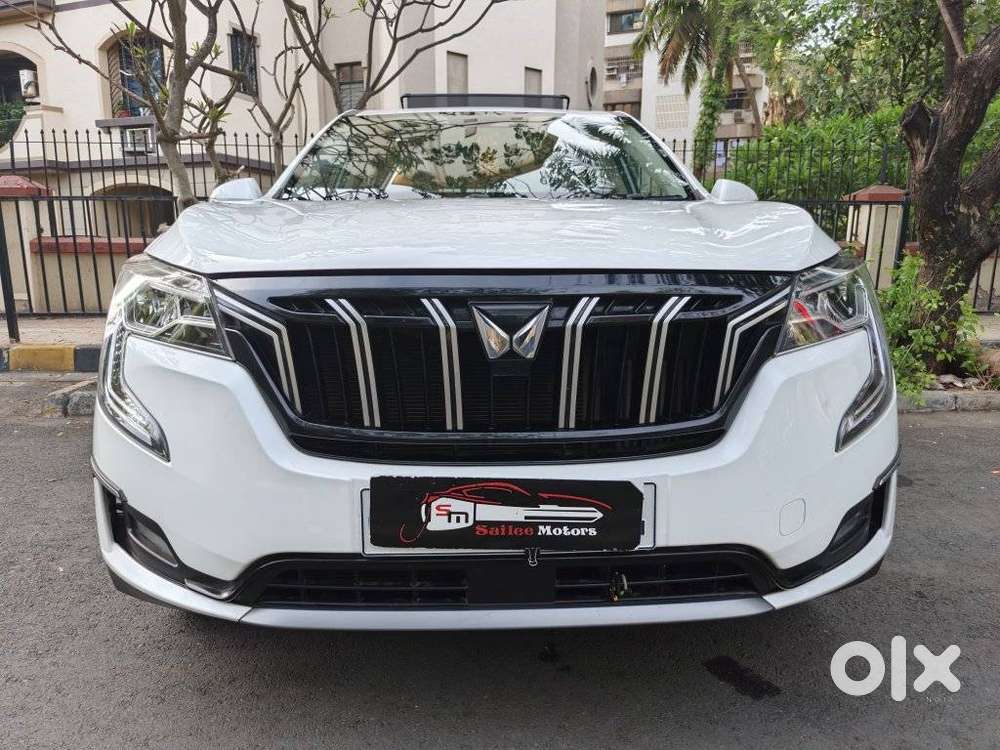 Mahindra Xuv700 2.0 Ax 7 Petrol Mt Str, 2023, Petrol