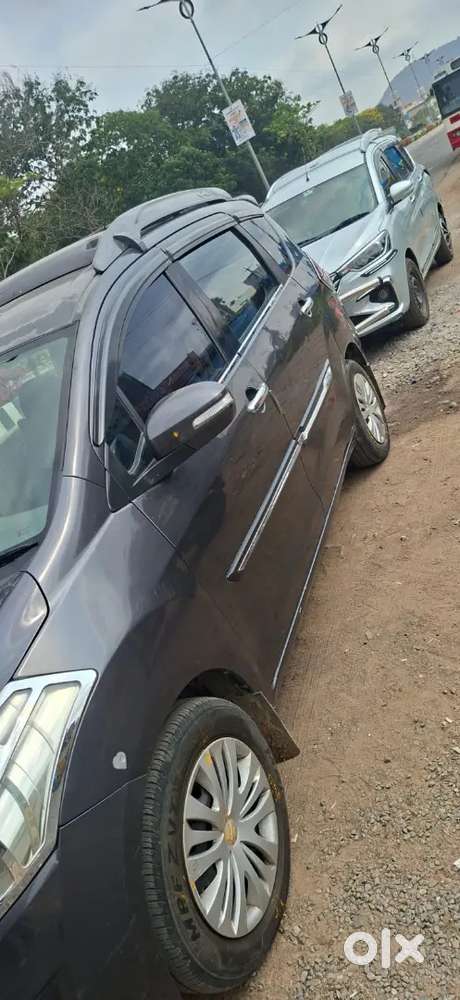 Maruti Suzuki Ertiga 2013