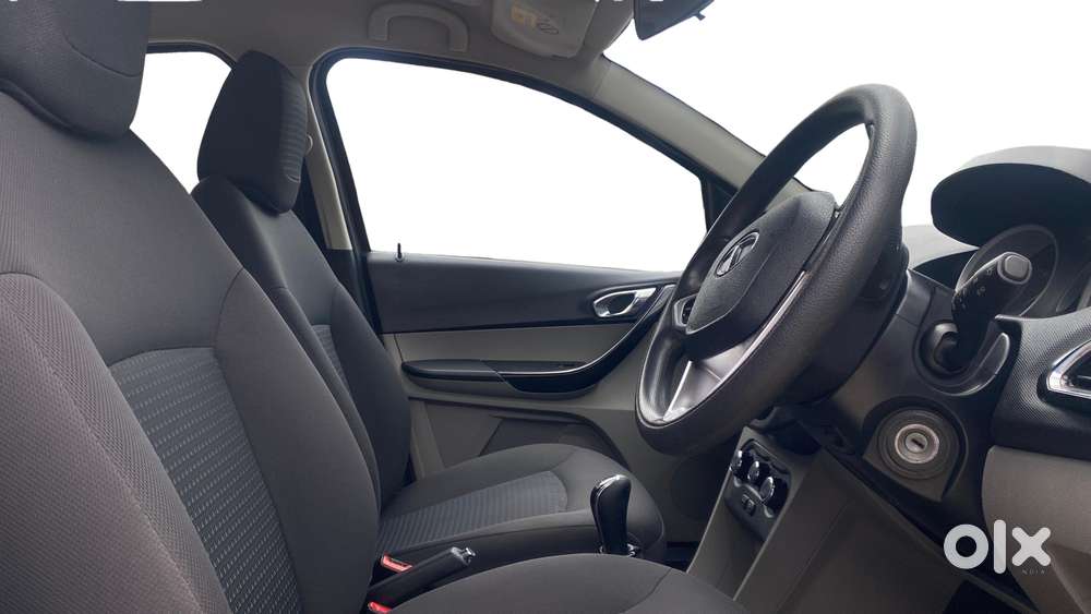 Tata Tiago 1.2 Revotron Xz, 2017, Petrol
