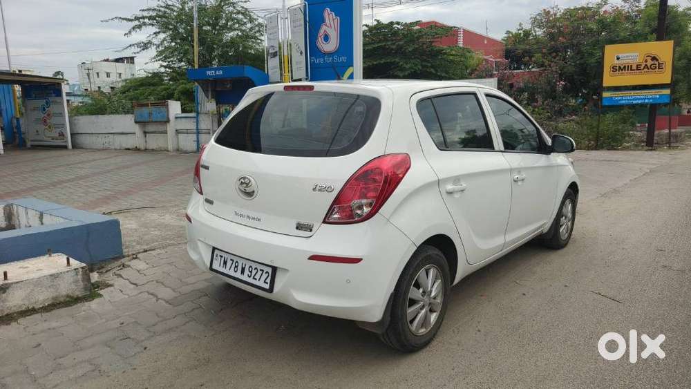 Hyundai I20 Sportz 1.4 Crdi, 2014, Diesel
