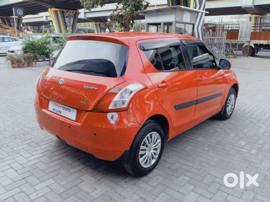 Maruti Suzuki Swift Vxi, 2017, Petrol
