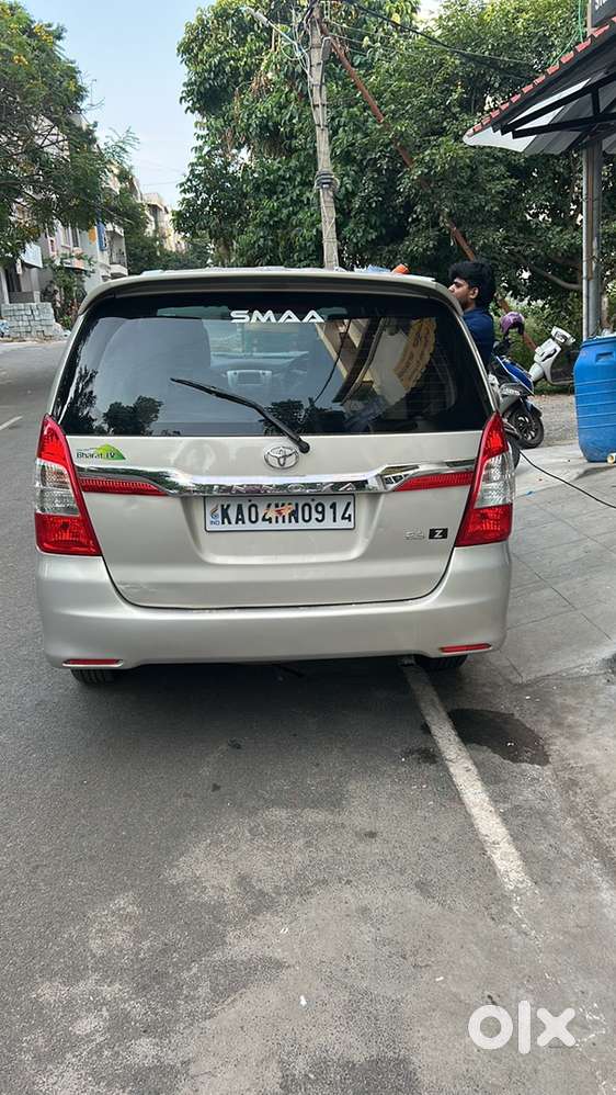 Toyota Innova Diesel 2014