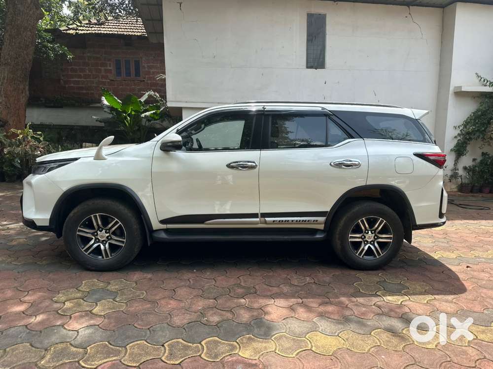 Toyota Fortuner Legender 2018