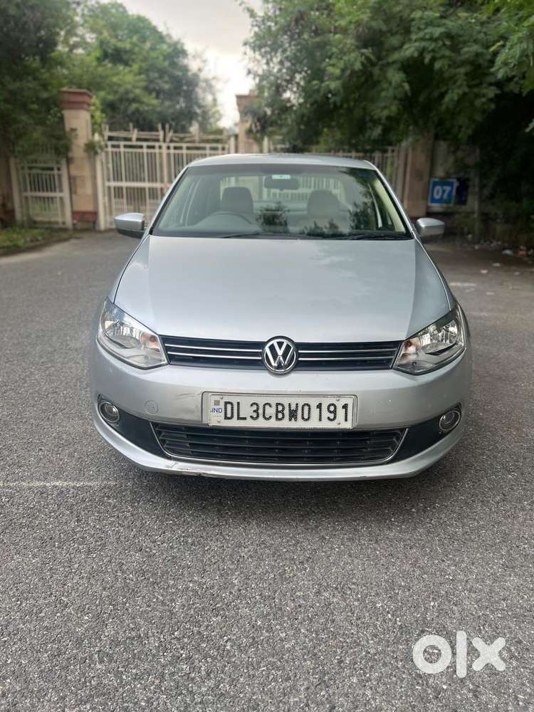 Volkswagen Vento 2010-2013 Petrol Highline, 2011, Petrol