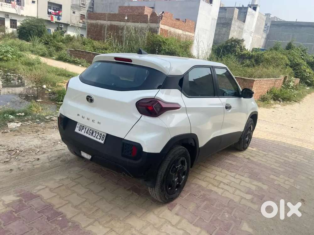 Tata Punch Pure Mt Petrol 2025