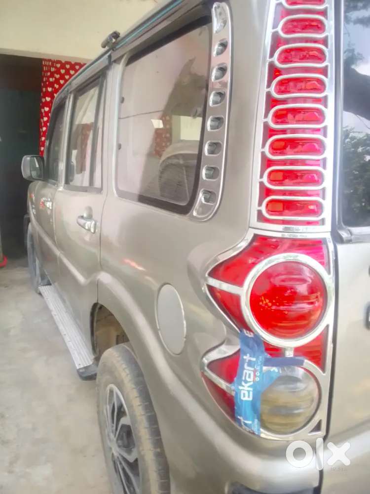 Mahindra Scorpio 2009 Diesel Manual
