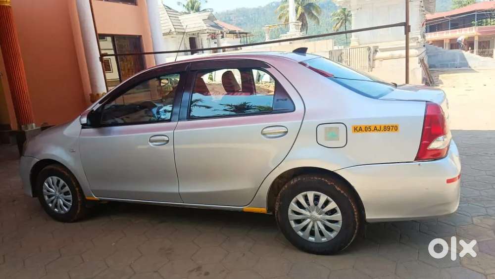 Toyota Etios 2019 Diesel 130000 Km Driven