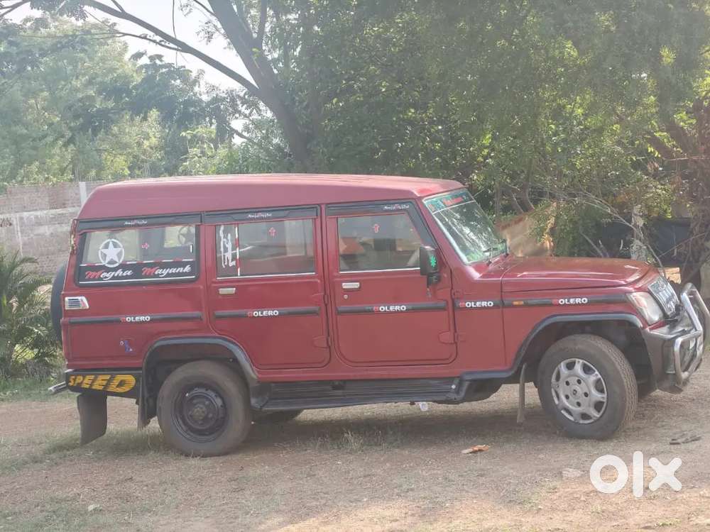 Bolero Plus 9 Seater