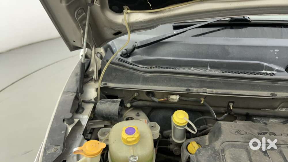 Mahindra Kuv 100 2016-2017 Mfalcon G80 K8 5str, 2016, Petrol