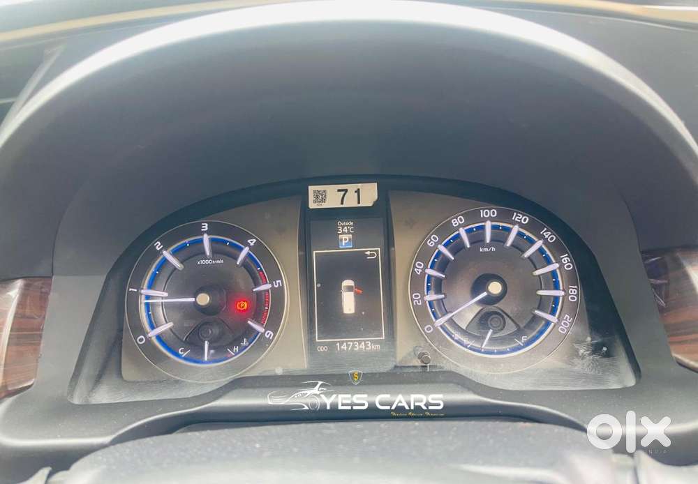 Toyota Innova Crysta 2.8z Automatic, 2016, Diesel