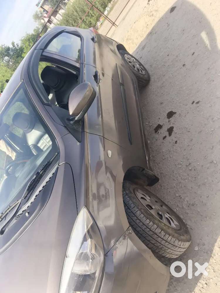 Tata Tiago 2018 Petrol 75000 Km Driven