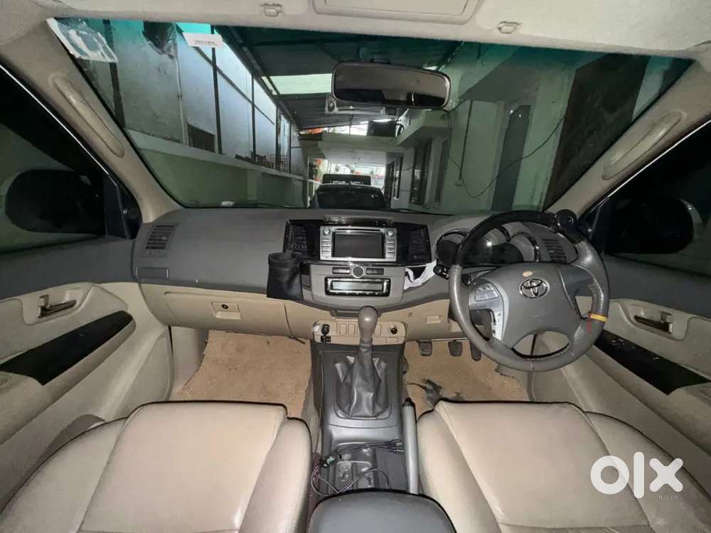 Toyota Fortuner 2014 Diesel Manual