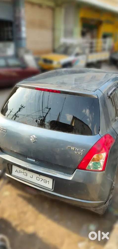 Maruti Suzuki Swift 2005(selling Urgent)
