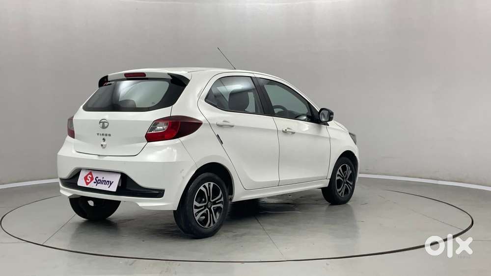 Tata Tiago 1.2 Revotron Xt Rhythm, 2022, Petrol