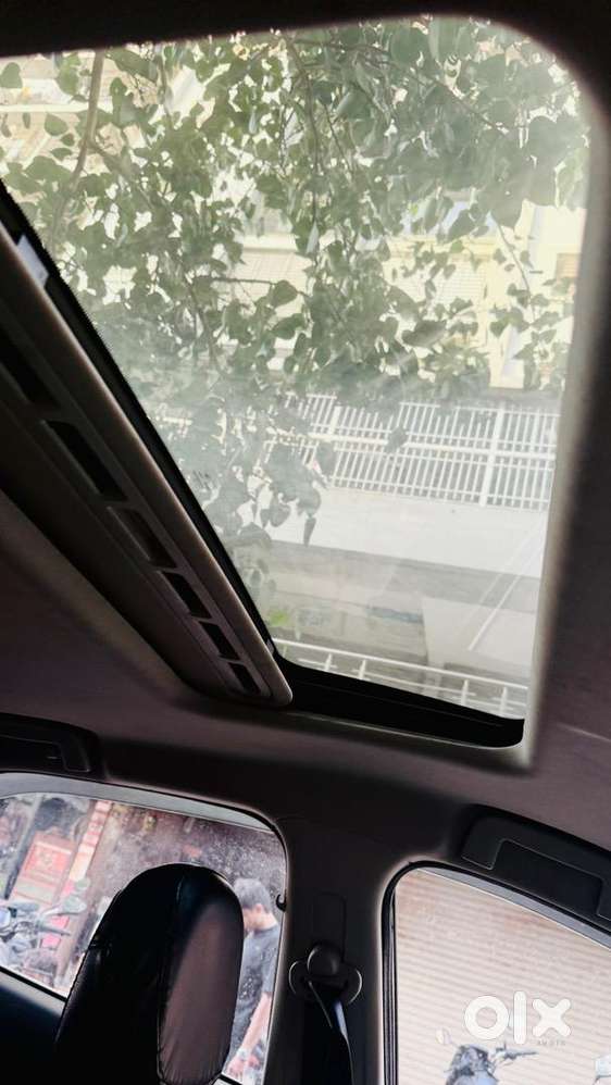 Tata Nexon Petrol Well Maintained