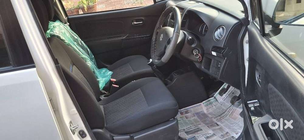 Maruti Suzuki Stingray Lxi, 2013, Petrol