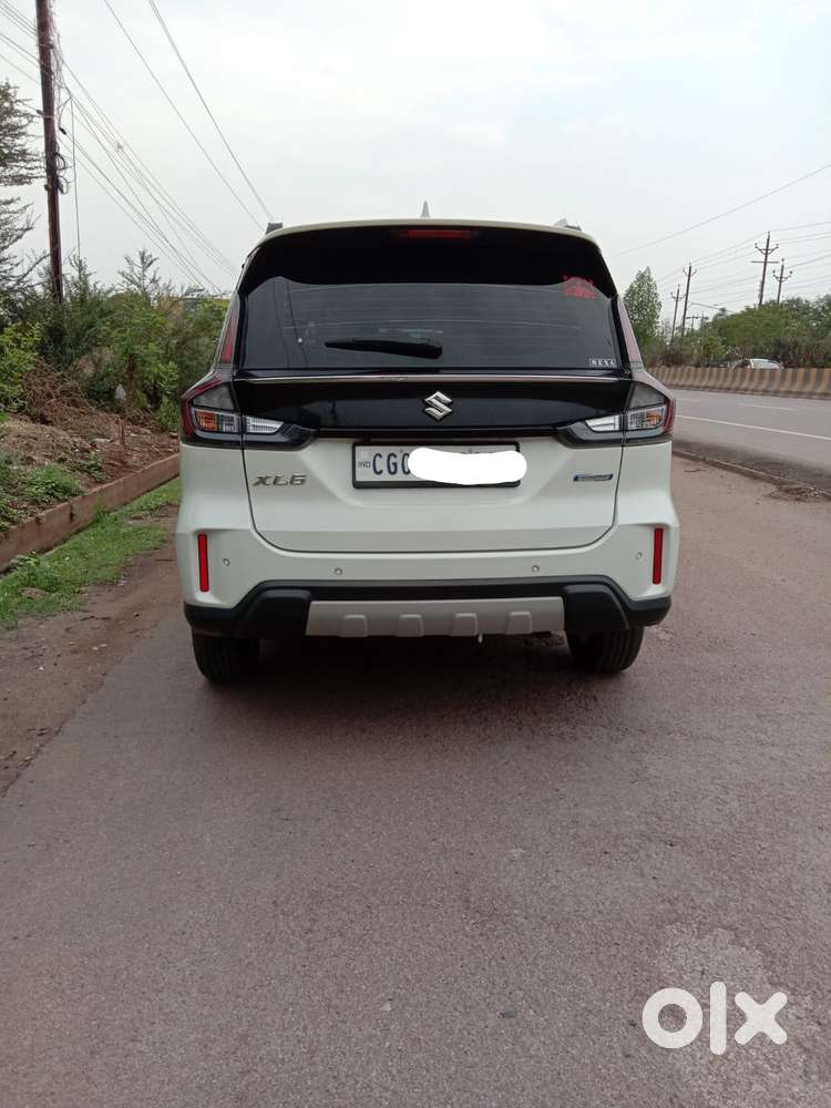 Maruti Suzuki Xl6 1.5 Alpha Plus At, 2026, Petrol