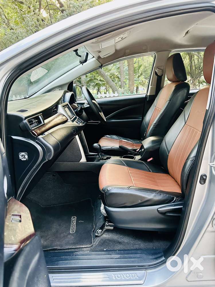 Toyota Innova Crysta 2.8 Gx At 8s, 2018, Diesel