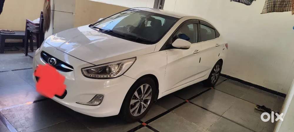 Hyundai Verna 2015