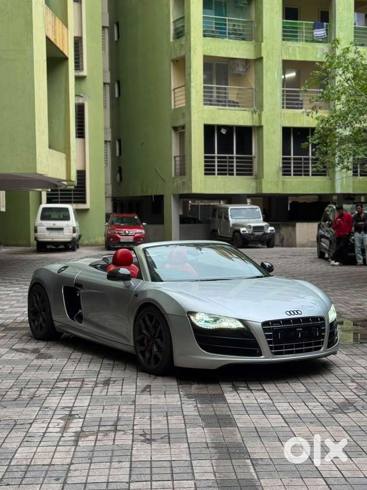 Audi R8 5.2 V10 Spyder, 2011, Petrol