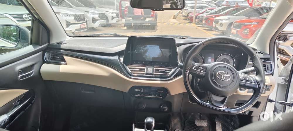 Toyota Glanza 1.2 V Amt, 2024, Petrol