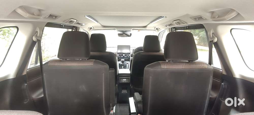 Toyota Innova Hycross 2.0 Vx (o) Hybrid 7 Str, 2025, Petrol