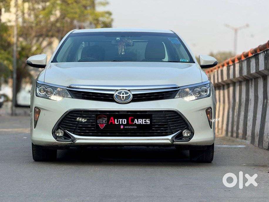 Toyota Camry Hybrid, 2017, Petrol