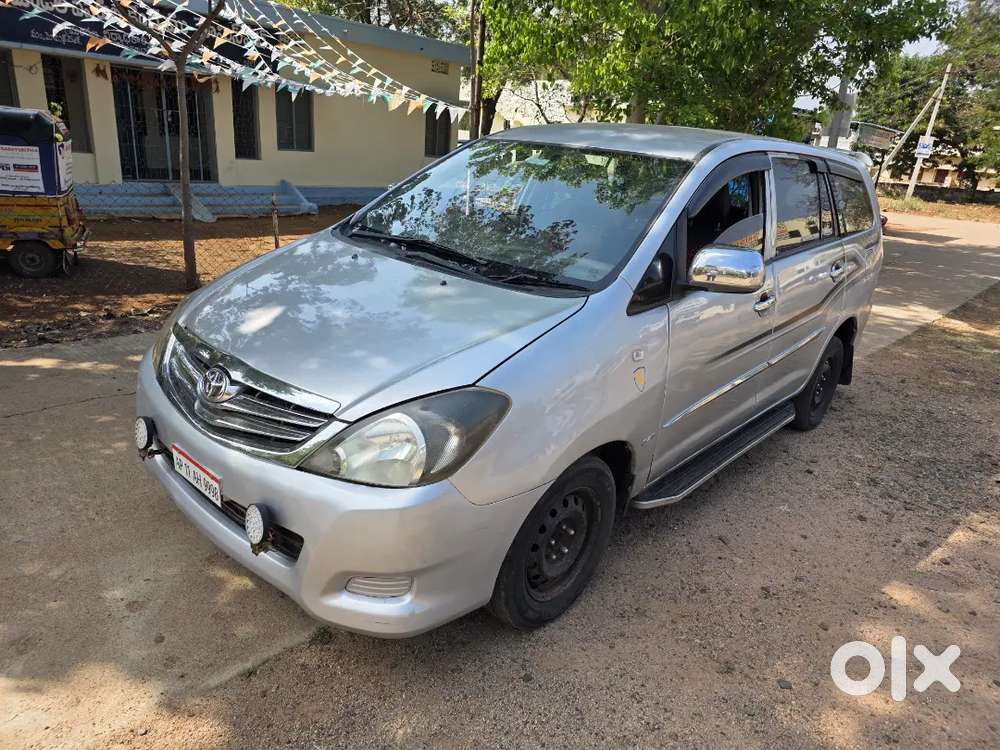 Toyota Innova  2009 Diesel 198000 Km Driven