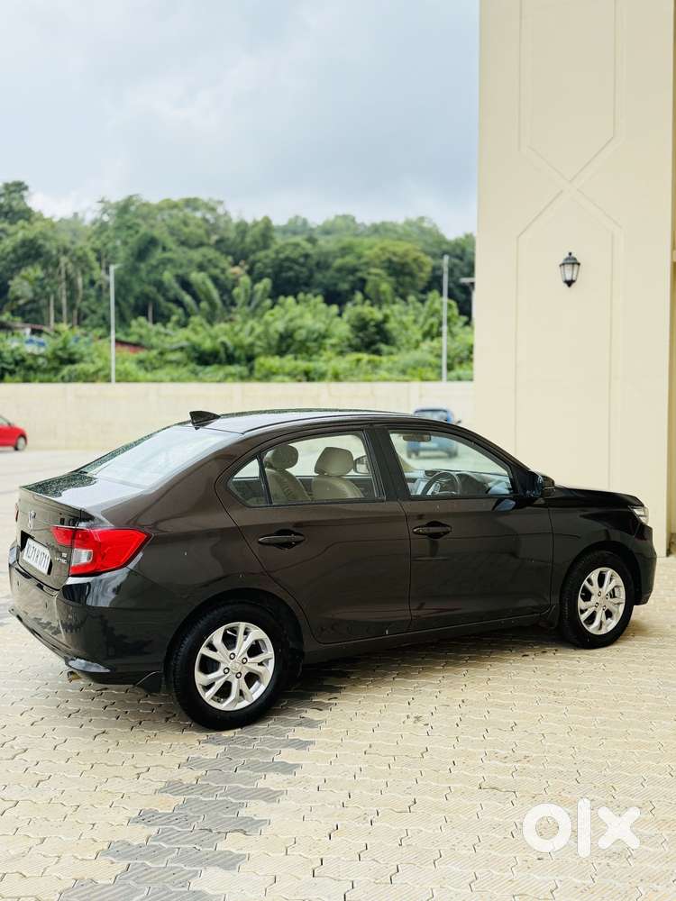 Honda Amaze Vx 1.2 Petrol Cvt, 2020