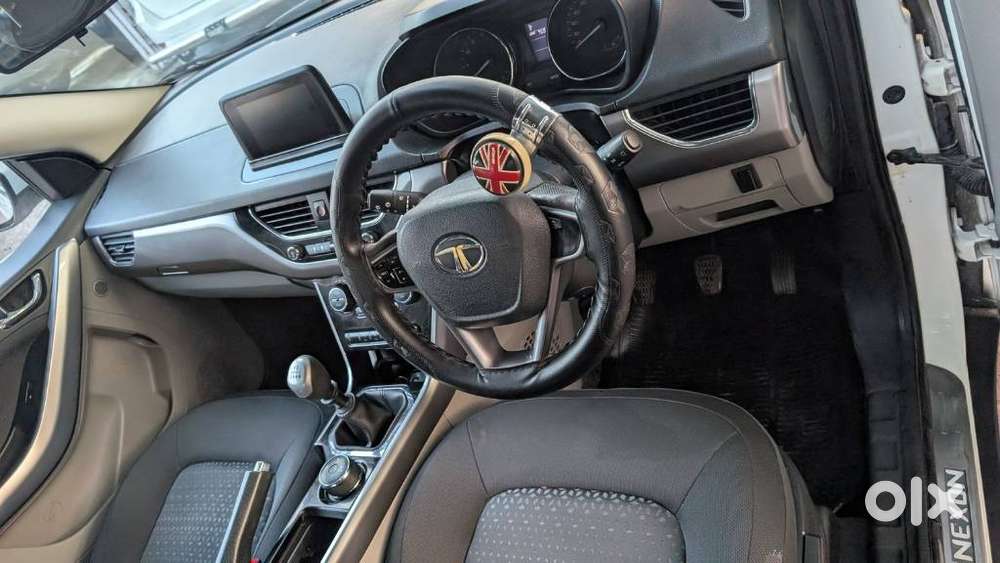 Tata Nexon 1.2 Revotron Xz Plus, 2018, Petrol