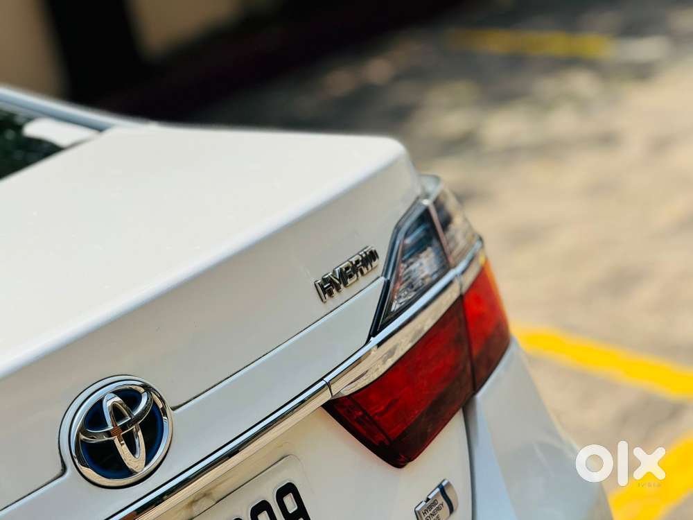 Toyota Camry Hybrid, 2015, Petrol