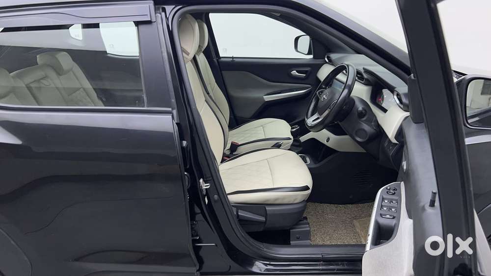 Nissan Magnite Xv Turbo, 2021, Petrol