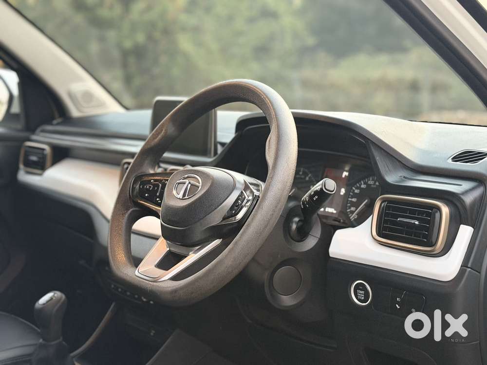 Tata Punch Accomplished, 2022, Petrol