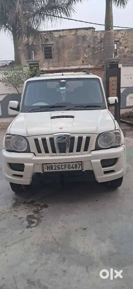 Mahindra Scorpio Classic 2014 Diesel 127000 Km Driven