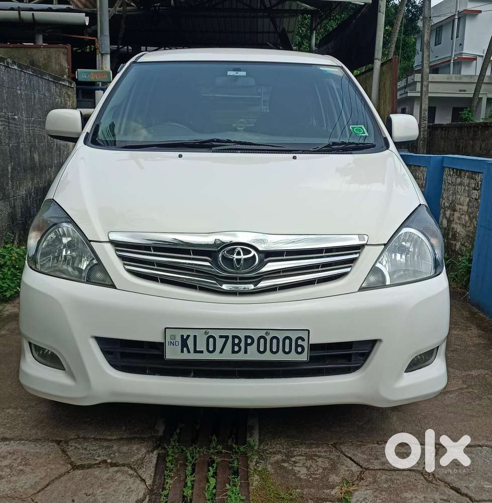 Toyota Innova Diesel 2010