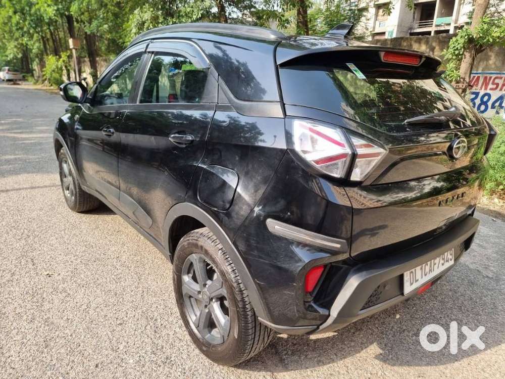 Tata Nexon 1.2 Revotron Xza Plus Luxs Red Dark Edition Amt, 2022, Pe..