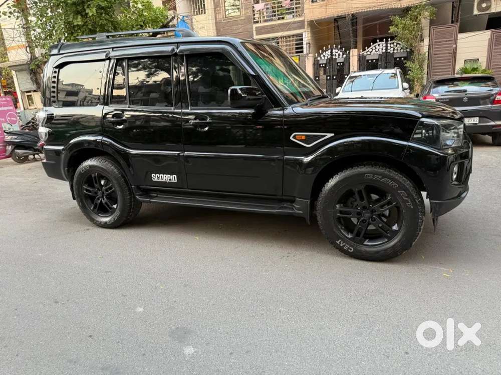Scorpio Original Panit Neat And Clean Car