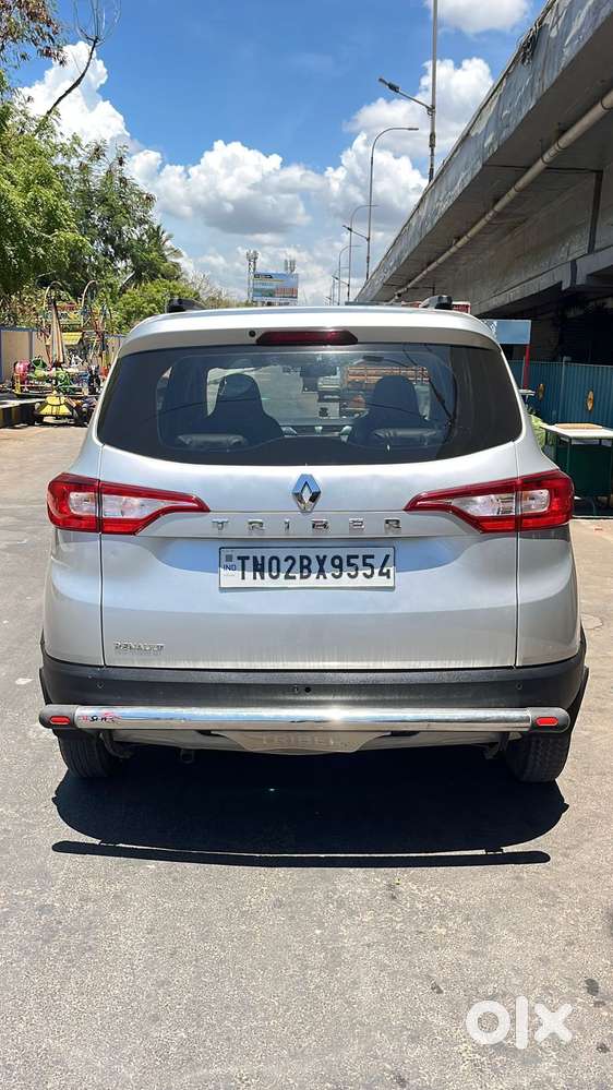 Renault Triber Rxt, 2023, Petrol