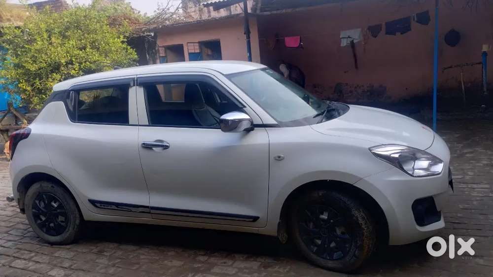 Maruti Suzuki Swift Lxi Petrol 2021