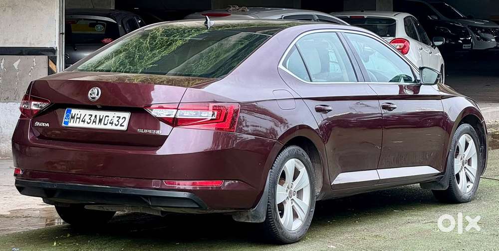 Skoda Superb [ ] 1.8 Style Tsi At, 2016, Petrol