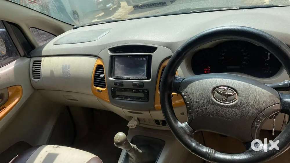 .toyota Innova  Doctor Driven Well Maintained  Car