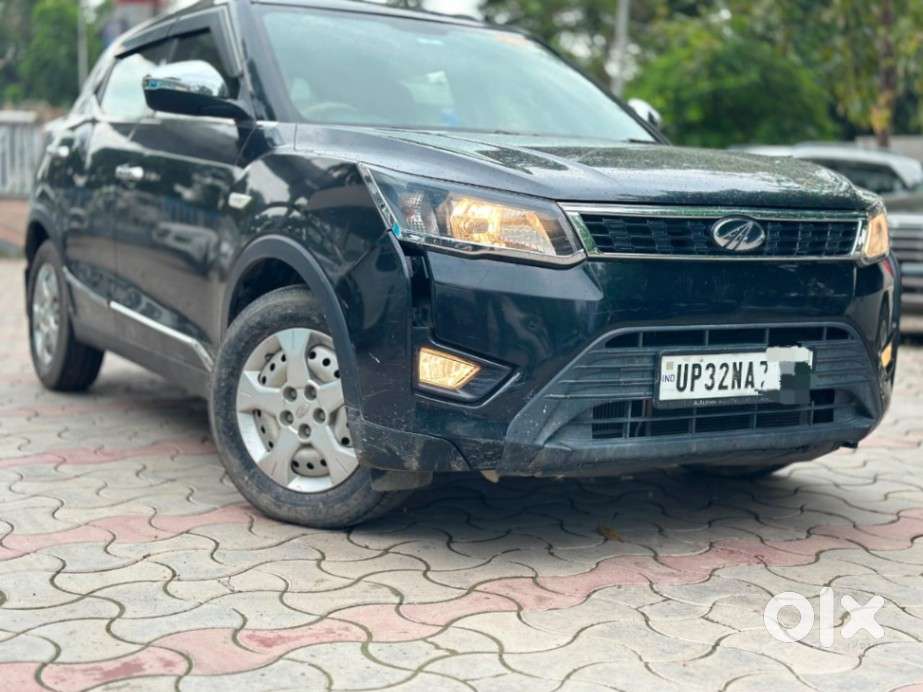 Mahindra Xuv300 W4, 2022, Petrol