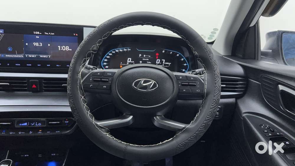 Hyundai I20 Asta (o) 1.2 Ivt, 2023, Petrol