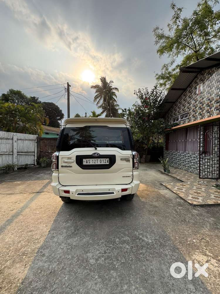 Mahindra Scorpio S10, 2017, Diesel