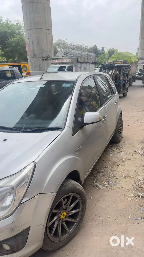Ford Figo 2015 Cng & Hybrids 83000 Km Driven