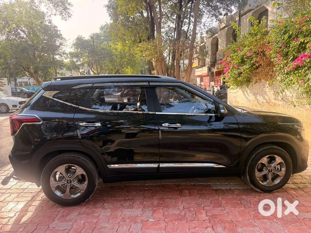 Kia New Seltos 2025 Petrol Well Maintained